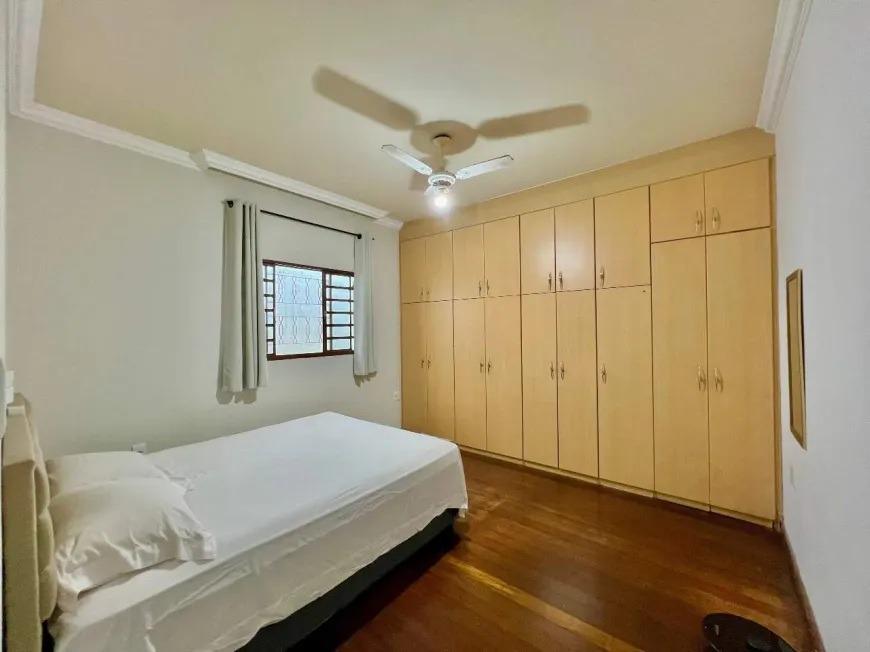 Casa, Santa Amélia, 3 Quartos, 2 Vagas, 1 Suíte