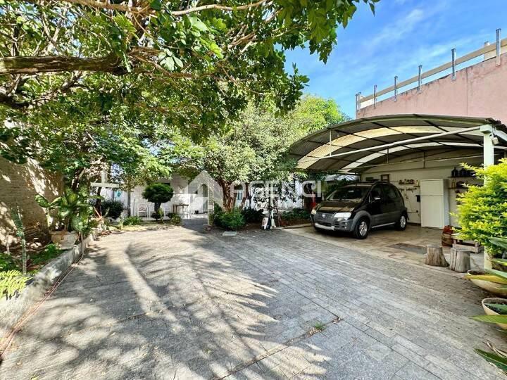 Casa, Camargos, 2 Quartos, 0 Vaga, 1 Suíte