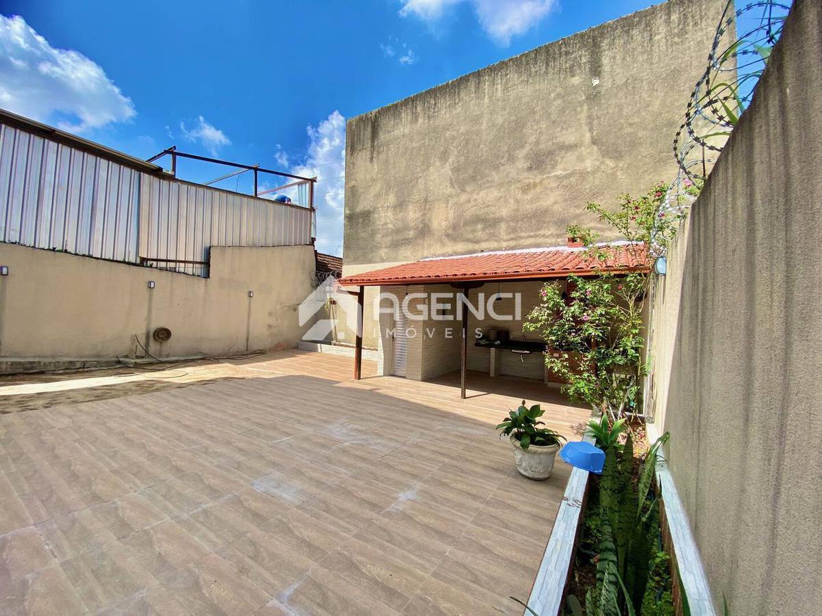 Casa, Santa Maria, 3 Quartos, 0 Vaga, 1 Suíte