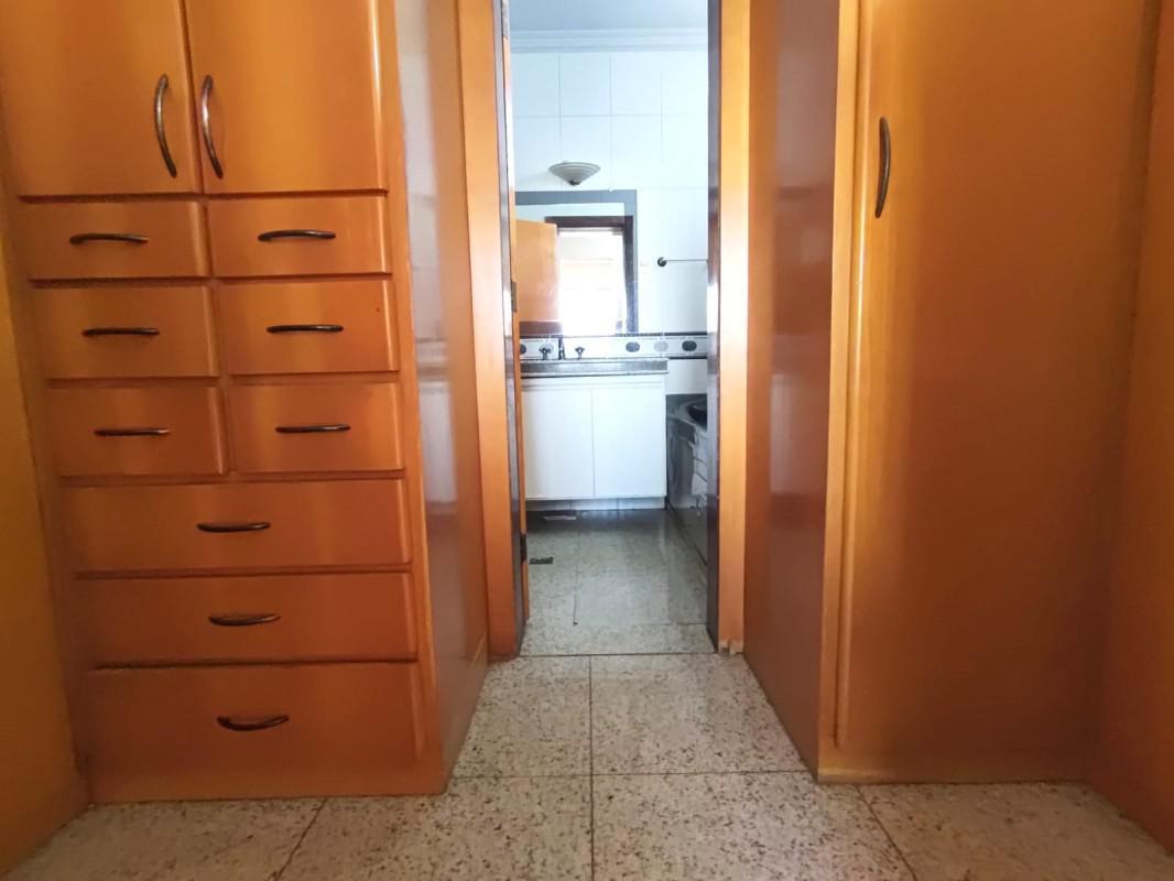 Casa, Inconfidentes, 5 Quartos, 8 Vagas, 2 Suítes