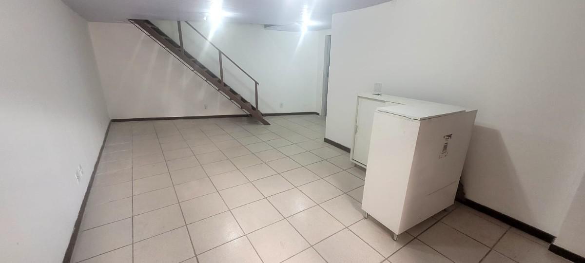 Andar, Grajaú, 0 Quarto, 0 Vaga