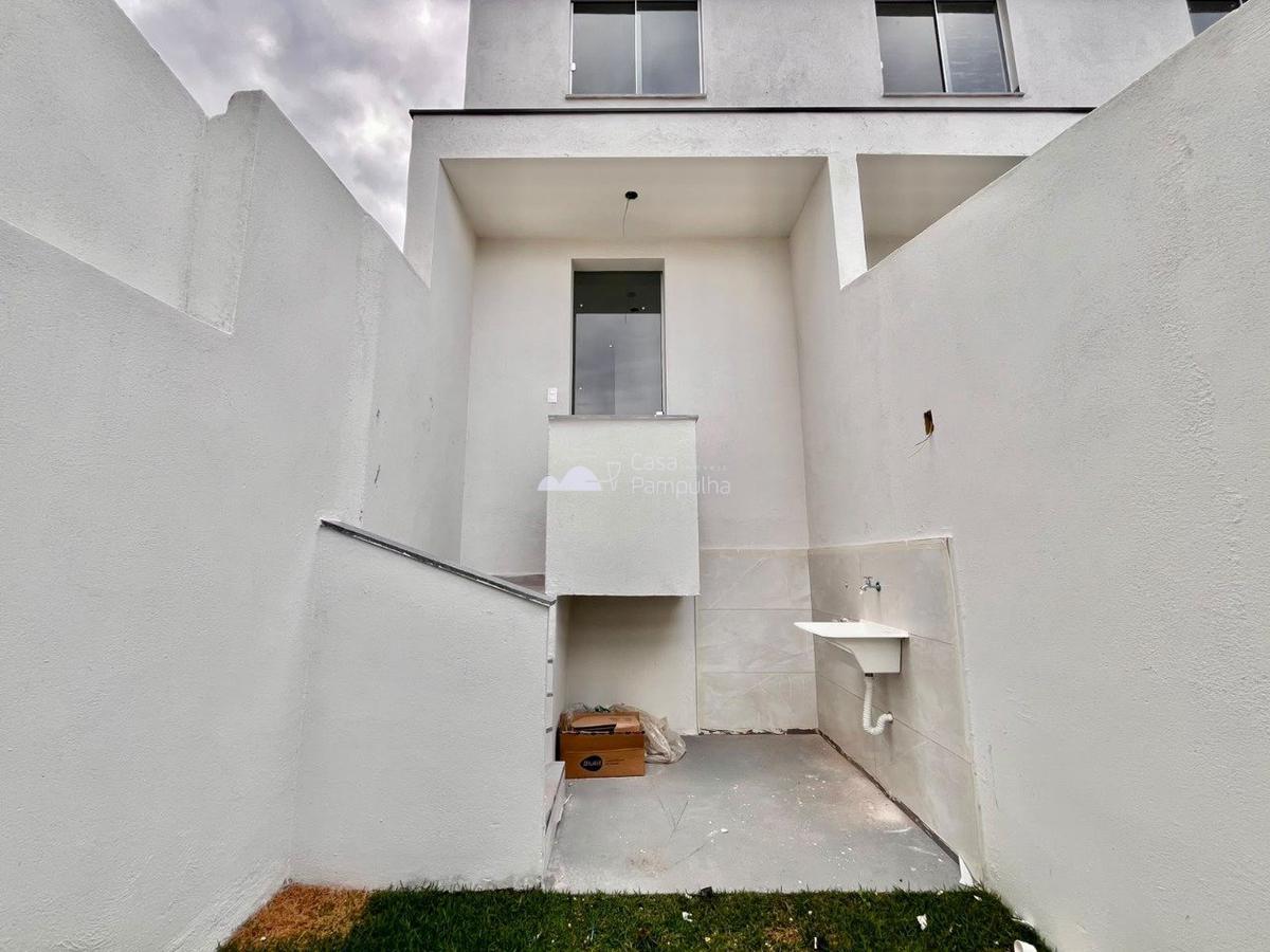 Casa, Mantiqueira, 2 Quartos, 1 Vaga