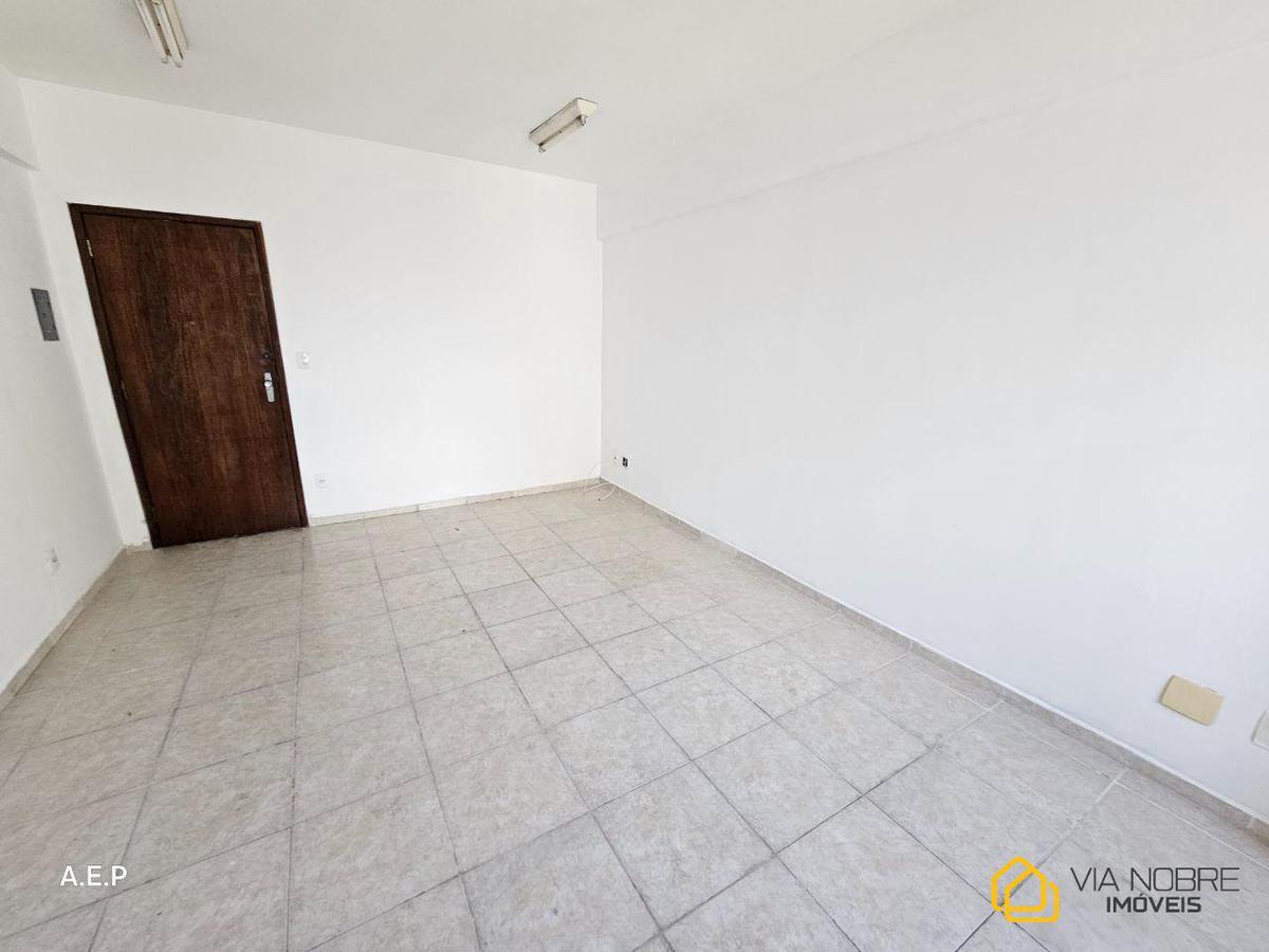 Sala, Barro Preto