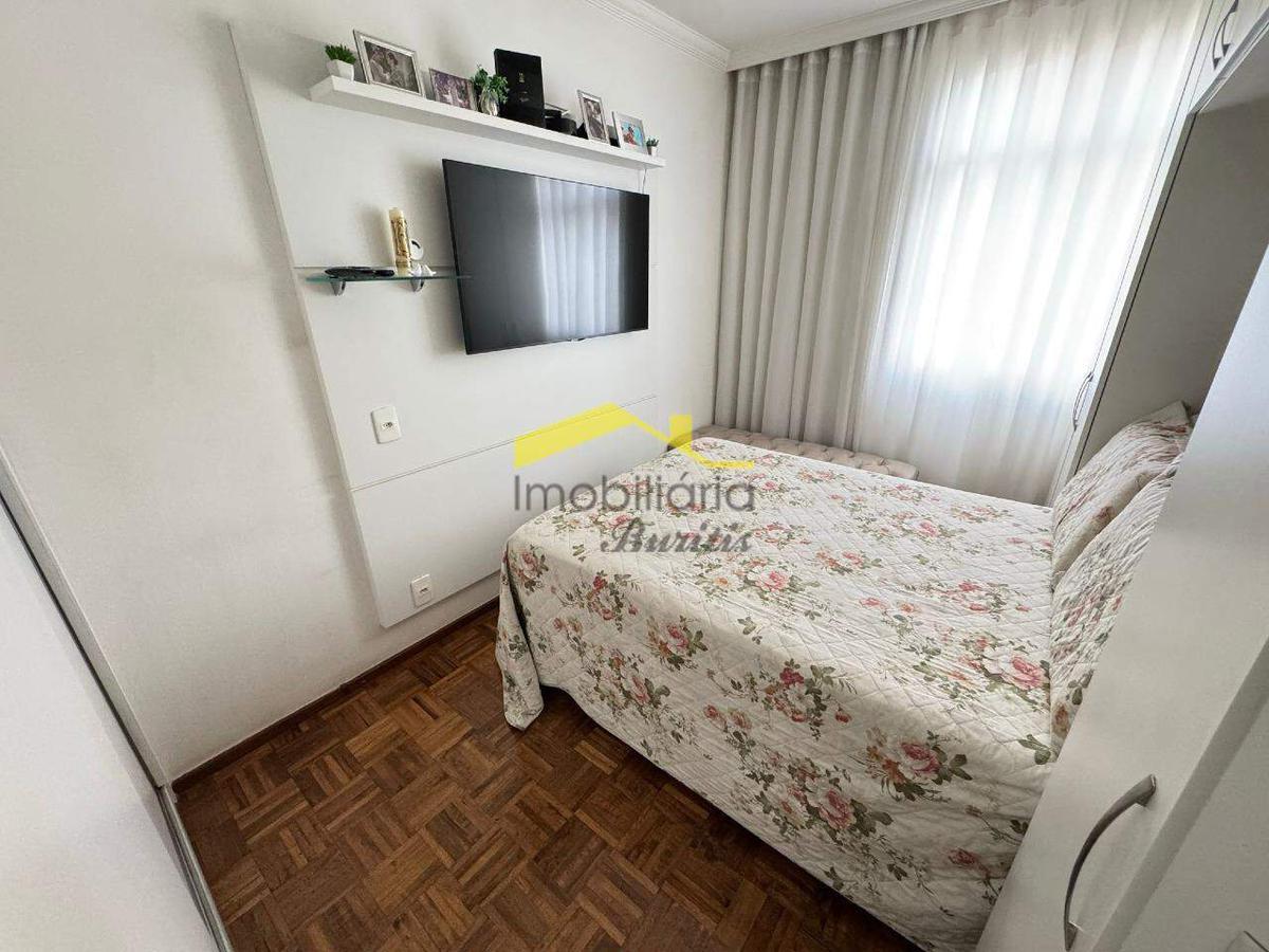 Apartamento, Estoril, 3 Quartos, 1 Vaga