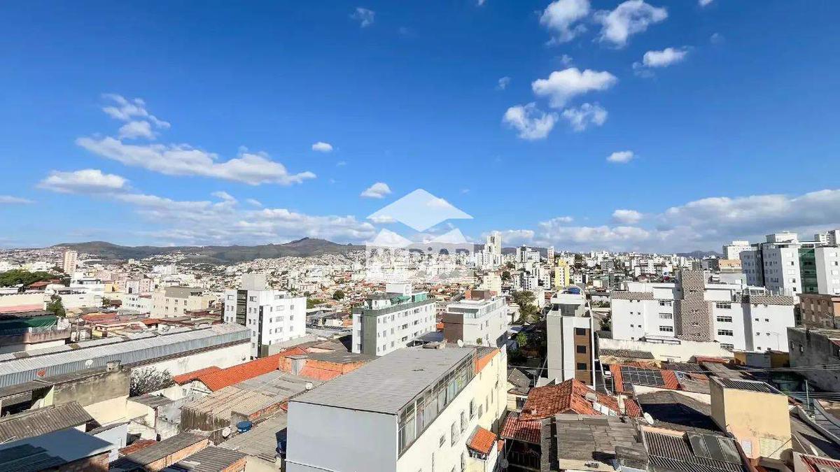 Apartamento, Sagrada Família, 1 Quarto, 1 Vaga