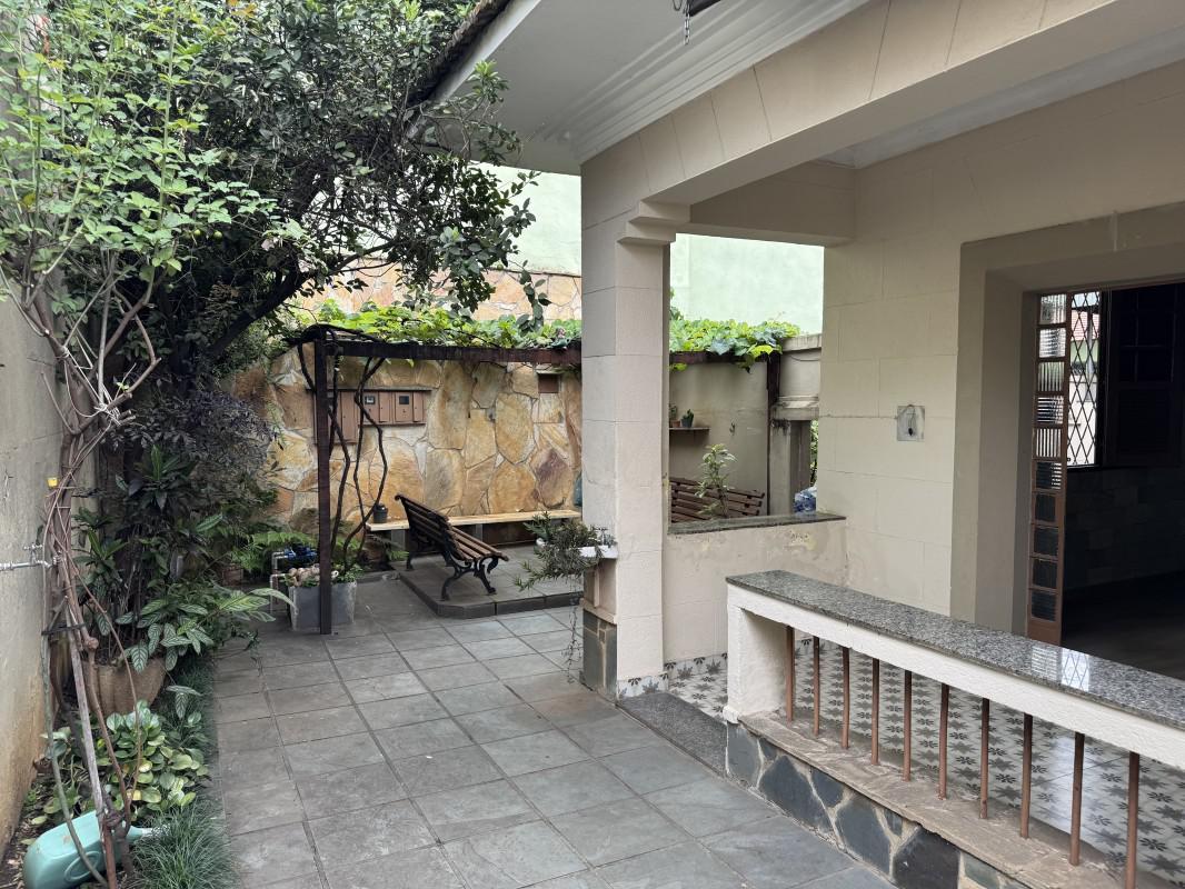 Casa, Graça, 3 Quartos, 2 Vagas, 1 Suíte