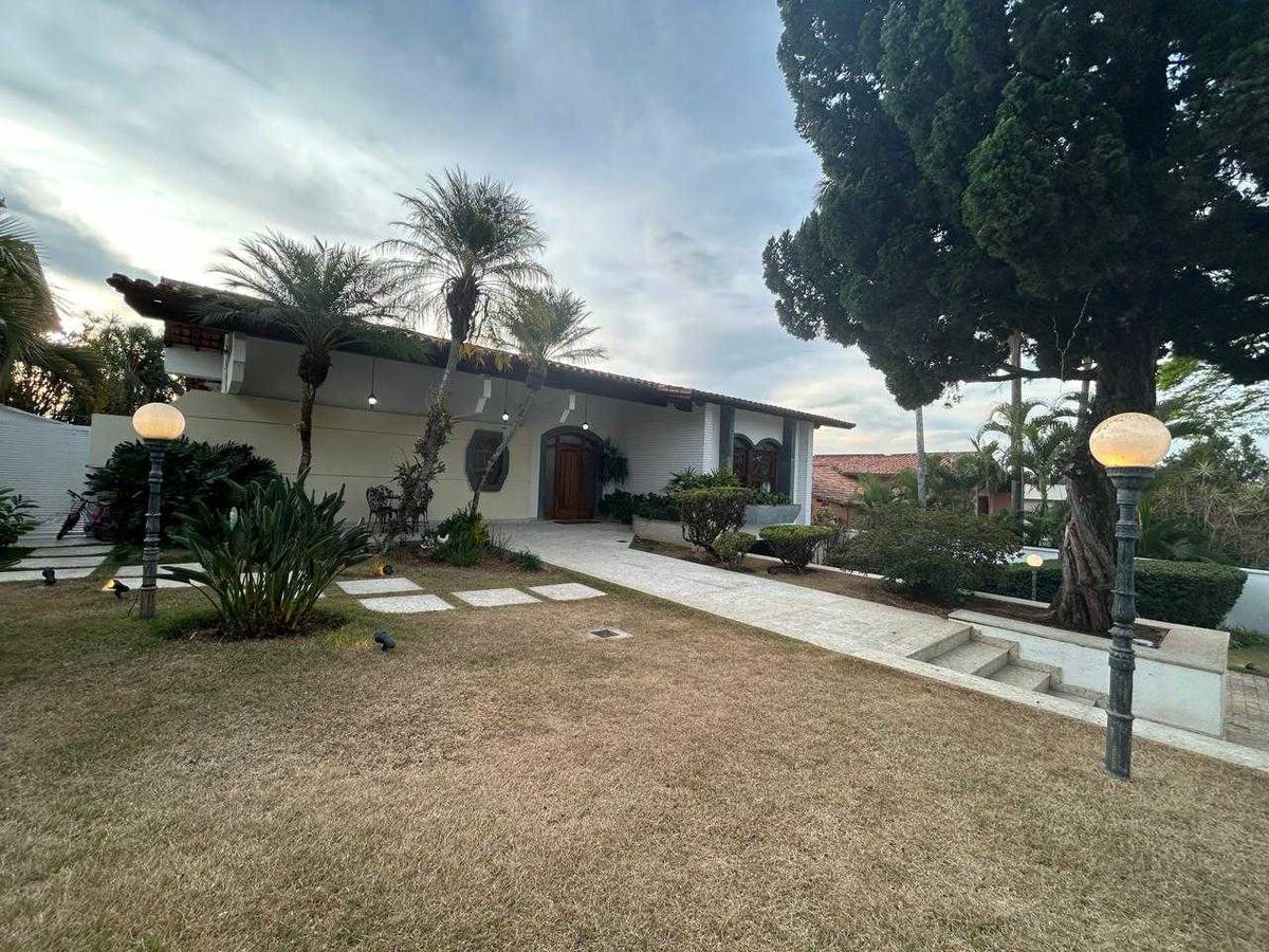 Casa, Bandeirantes (pampulha), 4 Quartos, 8 Vagas, 1 Suíte