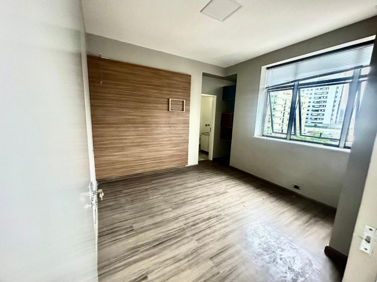 Sala, Lourdes, 1 Vaga