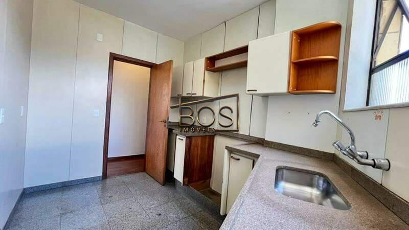 Apartamento, Cruzeiro, 4 Quartos, 2 Vagas, 1 Suíte