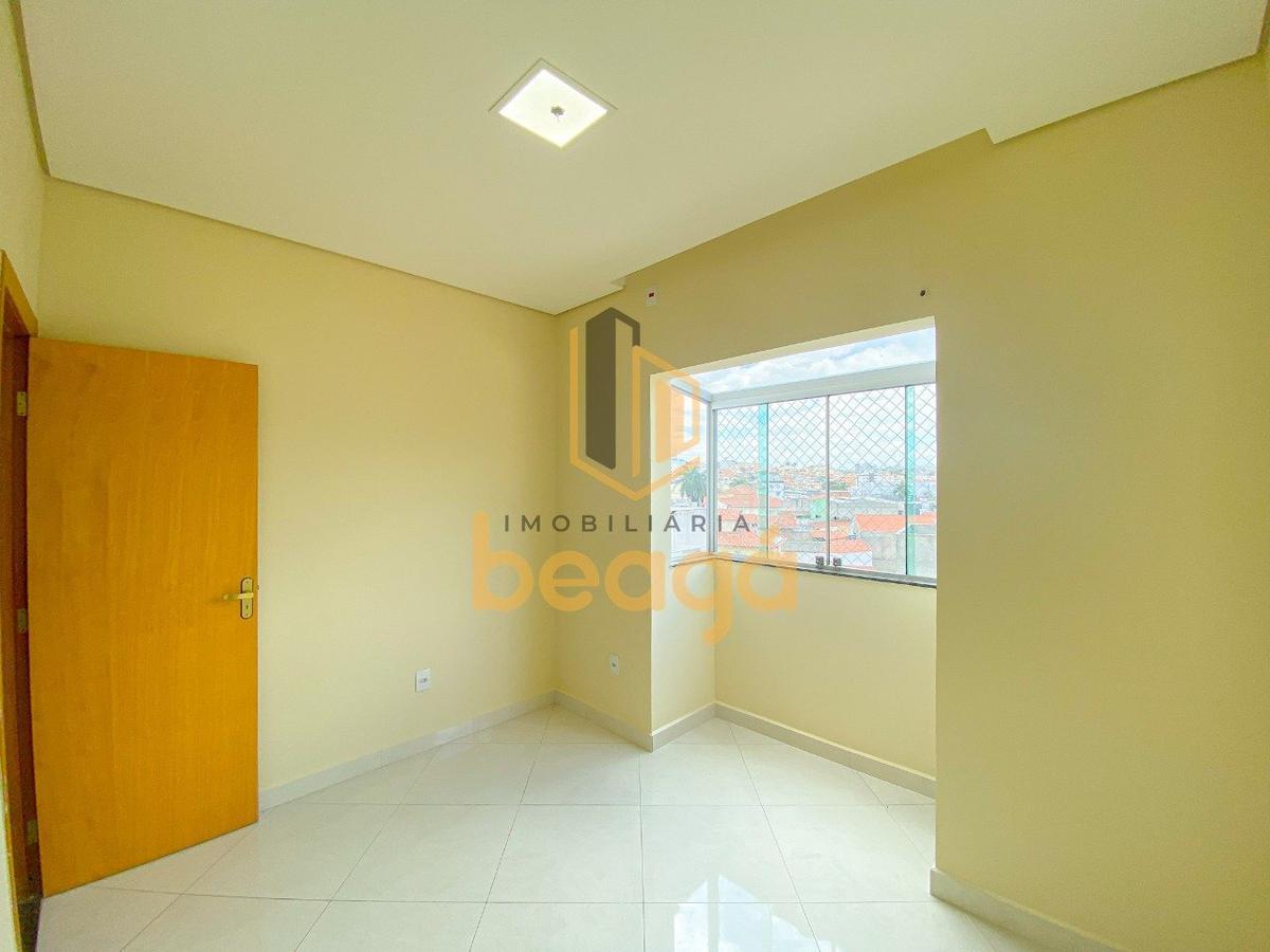 Cobertura, Arvoredo, 3 Quartos, 2 Vagas, 1 Suíte