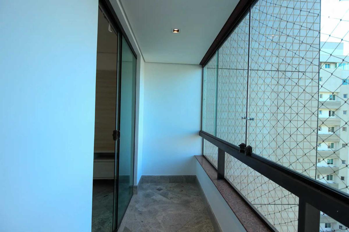 Apartamento, Santa Lúcia, 4 Quartos, 4 Vagas, 2 Suítes
