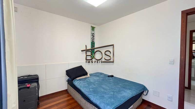 Apartamento, Funcionários, 2 Quartos, 2 Vagas, 1 Suíte