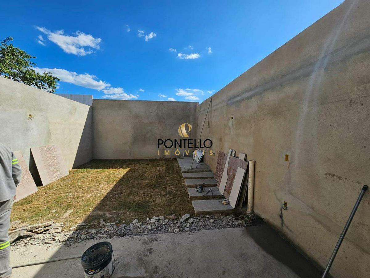 Casa, Jardim Europa, 3 Quartos, 2 Vagas, 1 Suíte