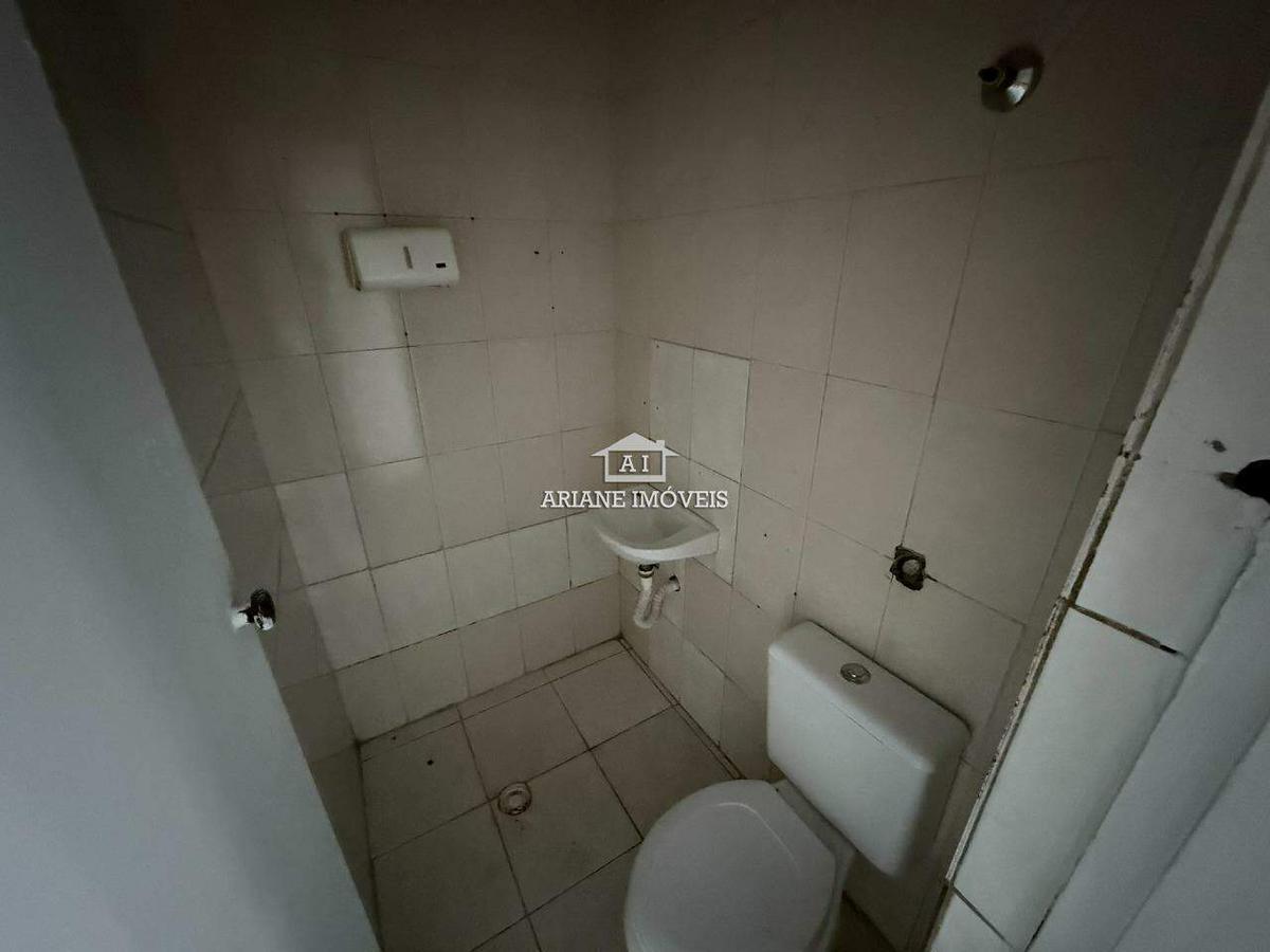 Andar, Carmo, 0 Quarto, 0 Vaga