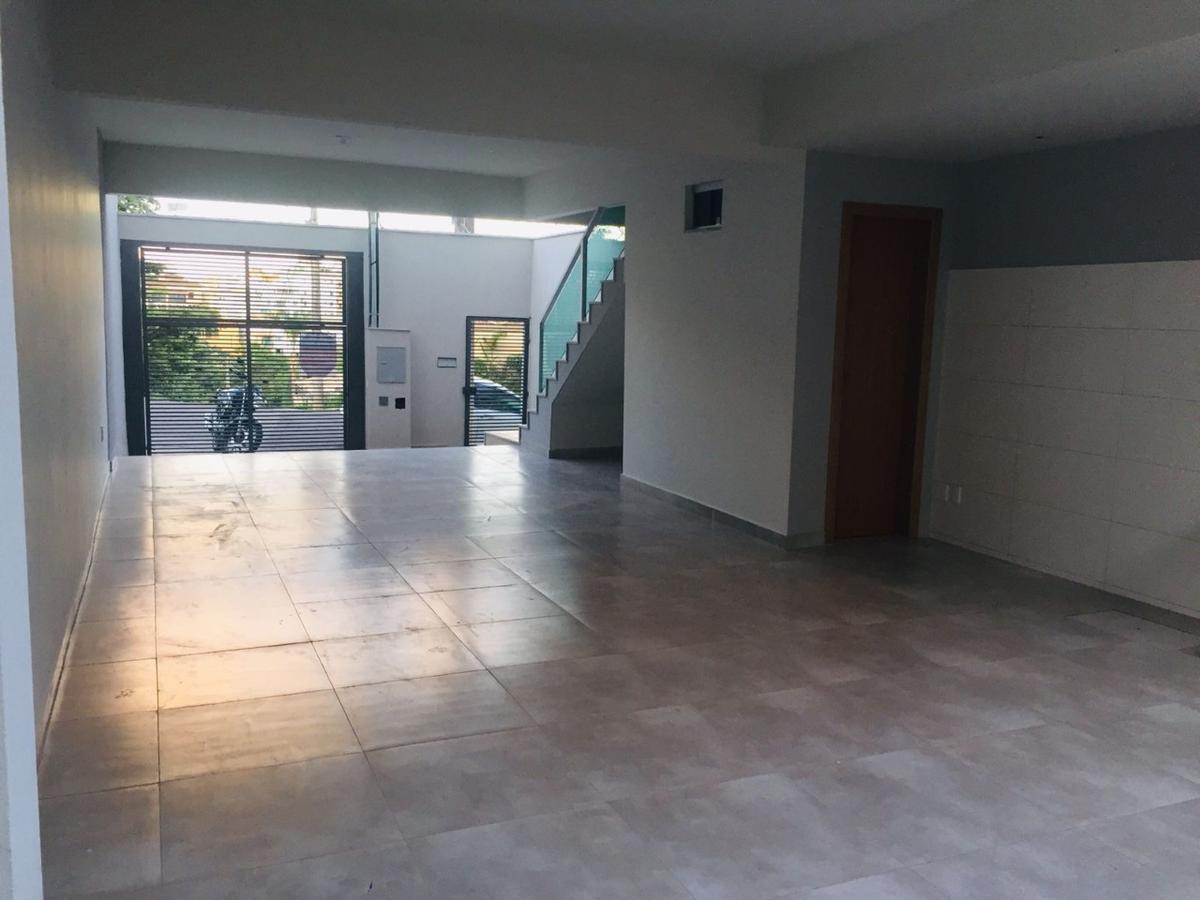 Casa, Cabral, 3 Quartos, 3 Vagas, 1 Suíte