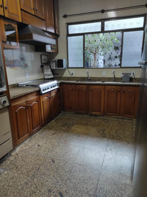 Casa, Caiçaras, 4 Quartos, 3 Vagas, 3 Suítes