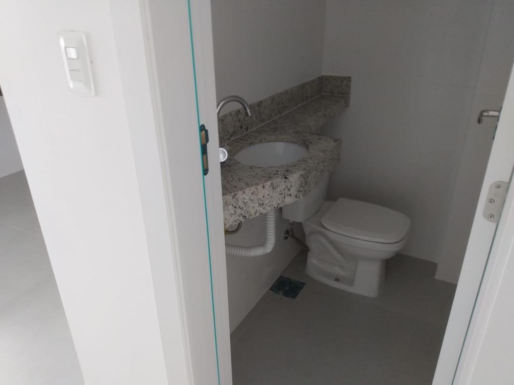 Casa, Santa Mônica, 2 Quartos, 1 Vaga, 2 Suítes