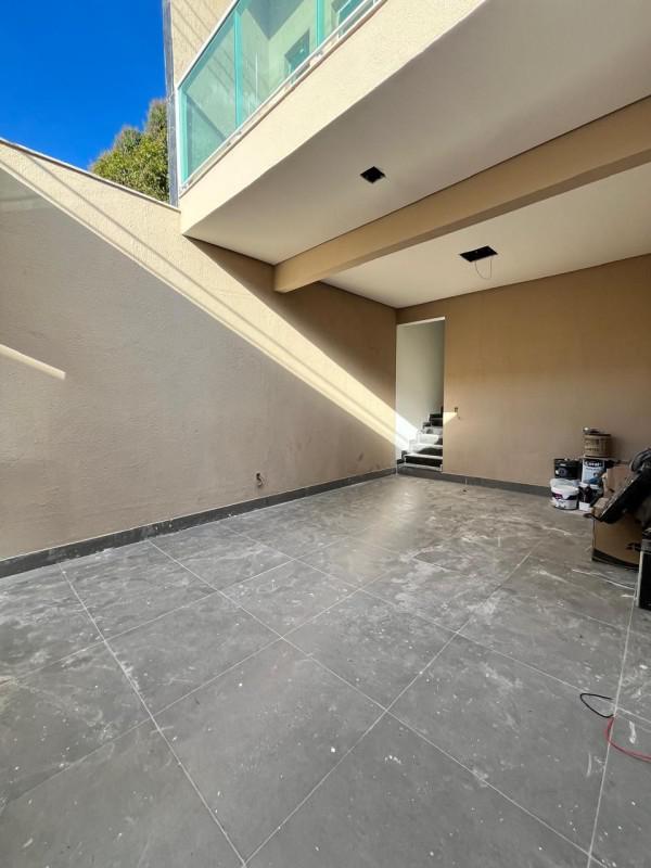 Casa, Masterville, 3 Quartos, 2 Vagas, 2 Suítes