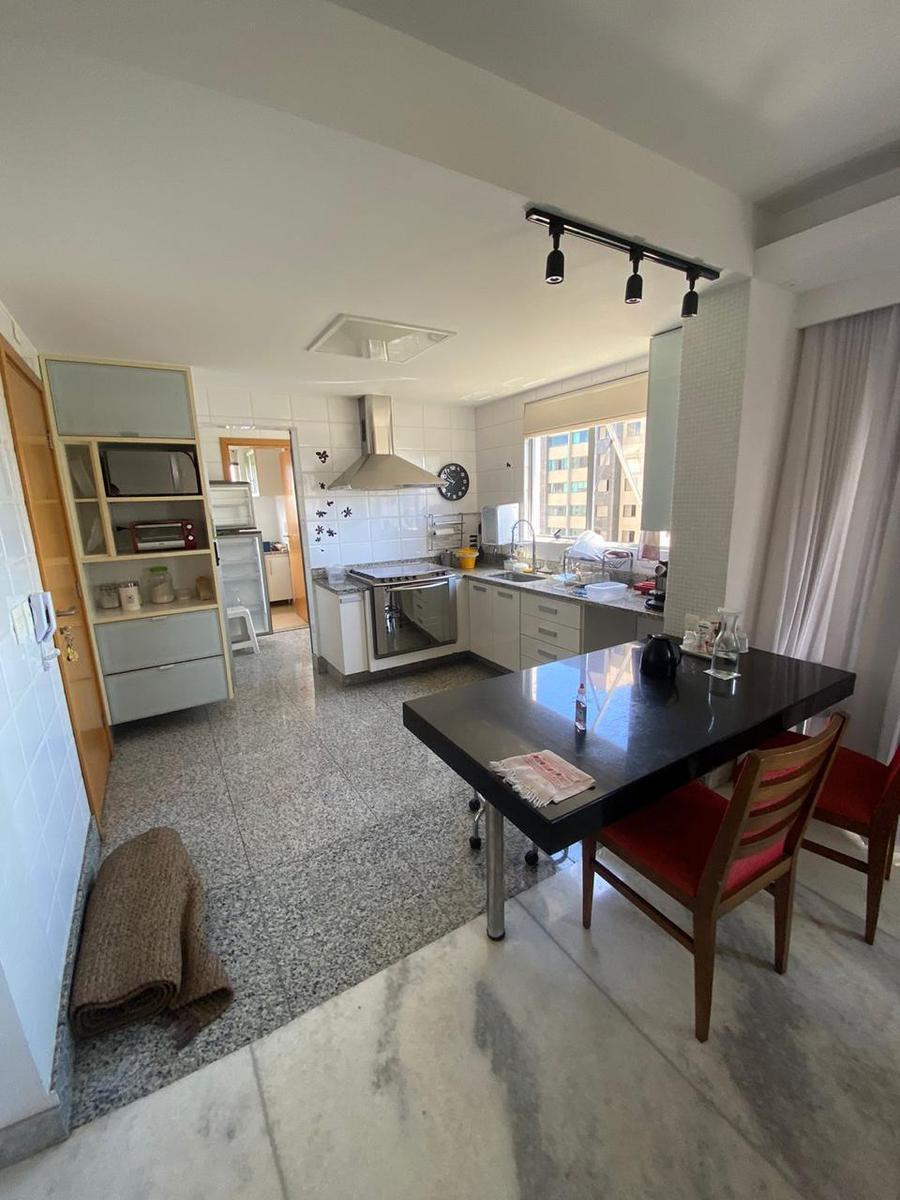 Apartamento, Funcionários, 3 Quartos, 2 Vagas, 1 Suíte