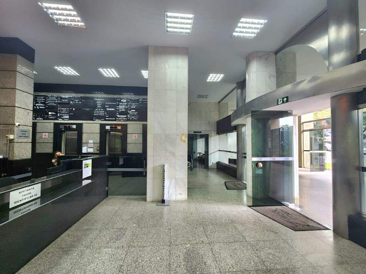 Sala, Funcionários, 0 Quarto, 11 Vagas