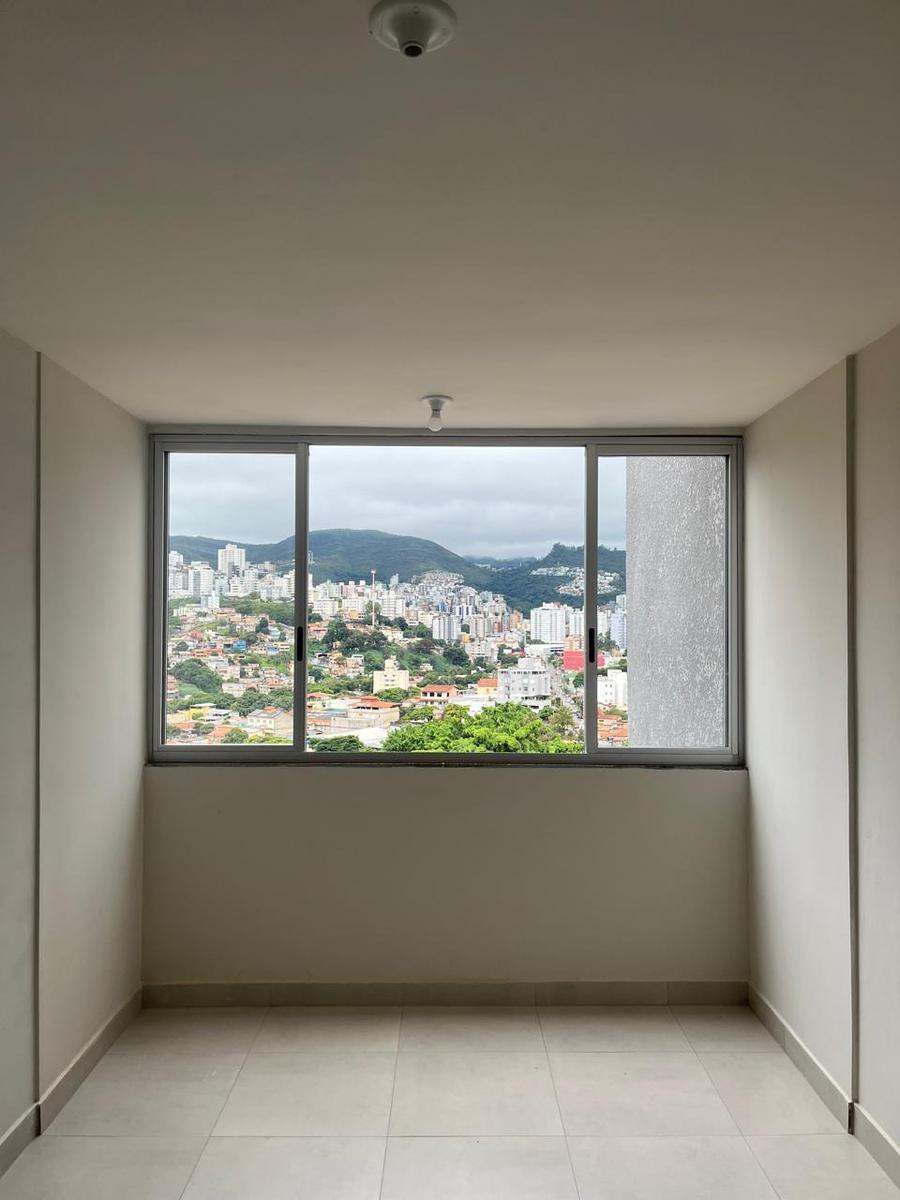 Cobertura, Palmeiras, 2 Quartos, 2 Vagas, 1 Suíte