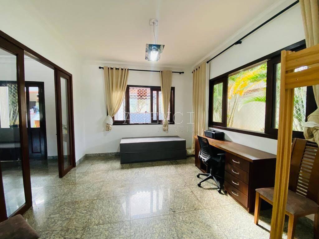 Casa, Bandeirantes (pampulha), 5 Quartos, 0 Vaga, 4 Suítes