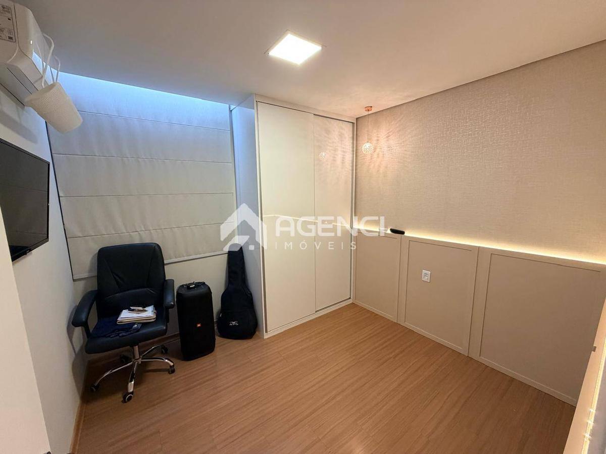 Apartamento, Inconfidência, 2 Quartos, 0 Vaga, 1 Suíte