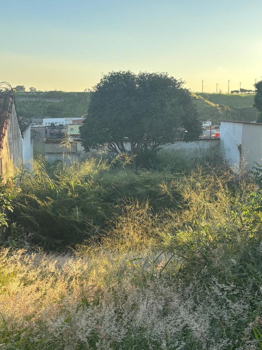 Lote, Jardim Montanhês, 0 Quarto, 0 Vaga