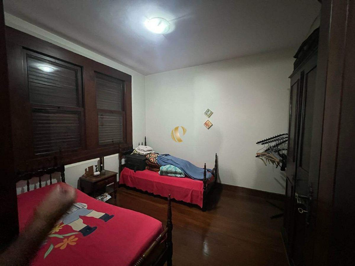 Casa, Jardim Cambuí, 6 Quartos, 8 Vagas, 4 Suítes