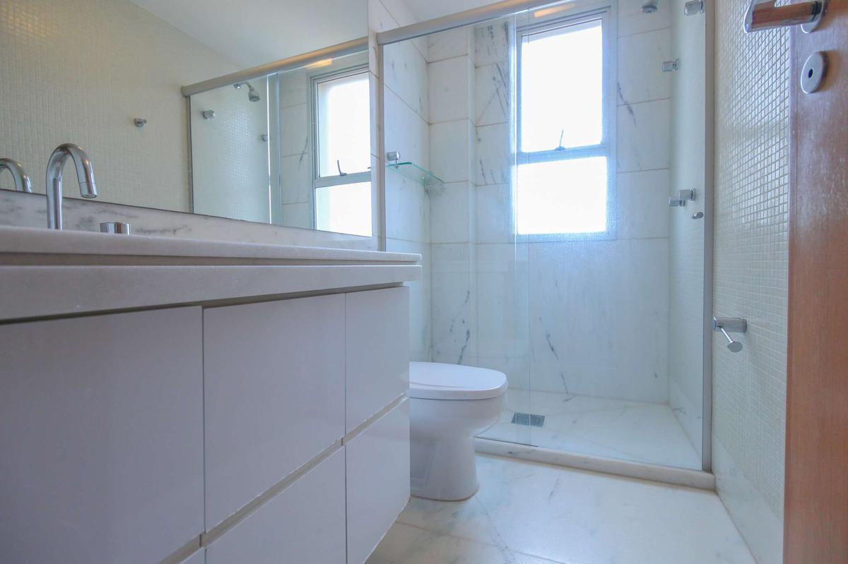 Apartamento, Belvedere, 4 Quartos, 5 Vagas, 4 Suítes