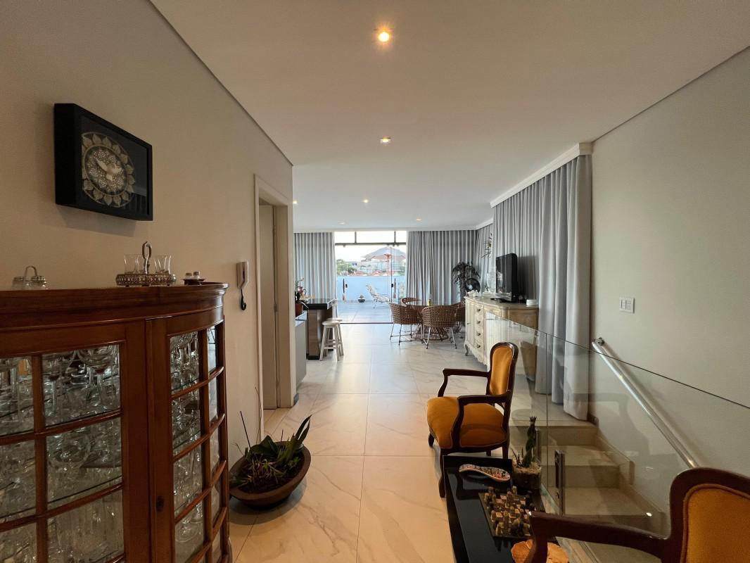 Cobertura, Itapoã, 4 Quartos, 8 Vagas, 2 Suítes