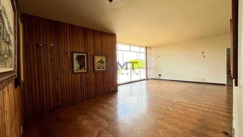 Casa, Cidade Jardim, 7 Quartos, 8 Vagas, 1 Suíte