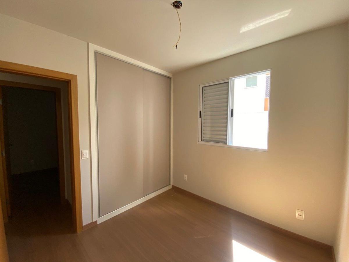 Cobertura, União, 4 Quartos, 2 Vagas, 2 Suítes