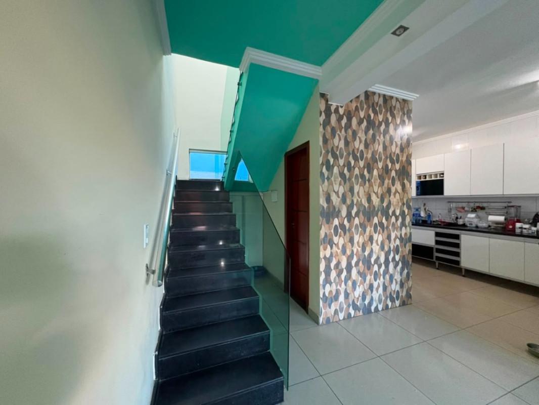 Casa, Três Barras, 3 Quartos, 2 Vagas, 1 Suíte
