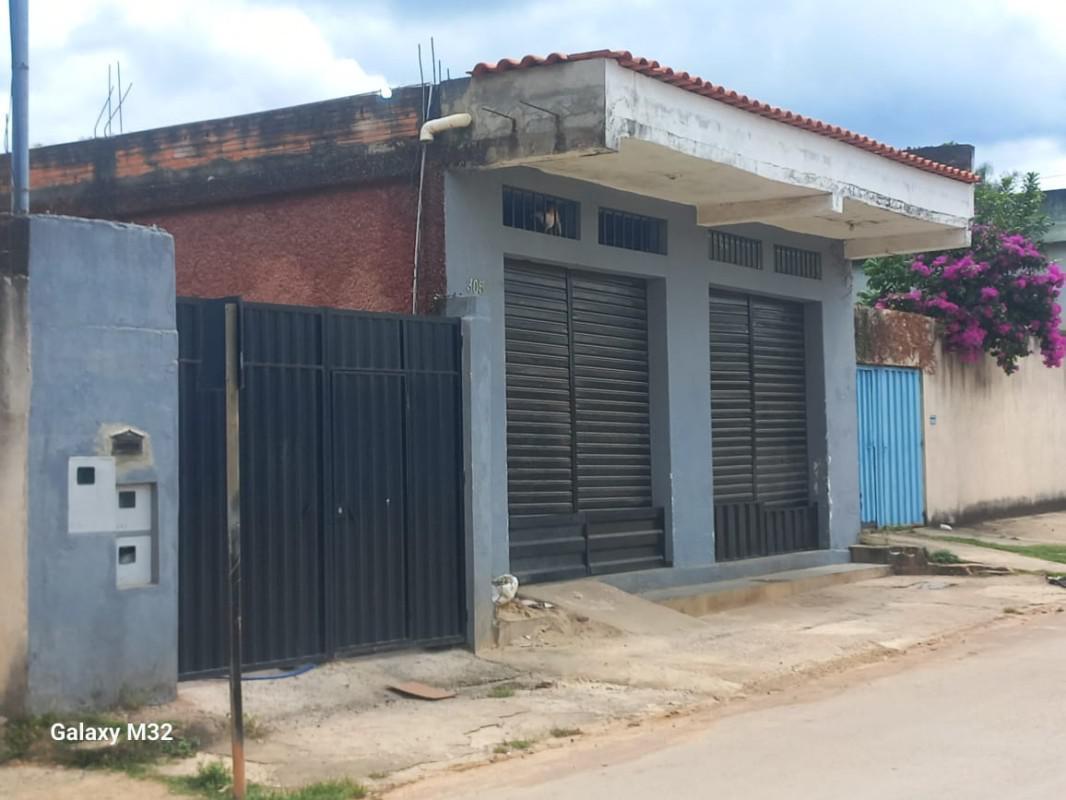 Casa, Vale das Acácias, 1 Quarto, 0 Vaga