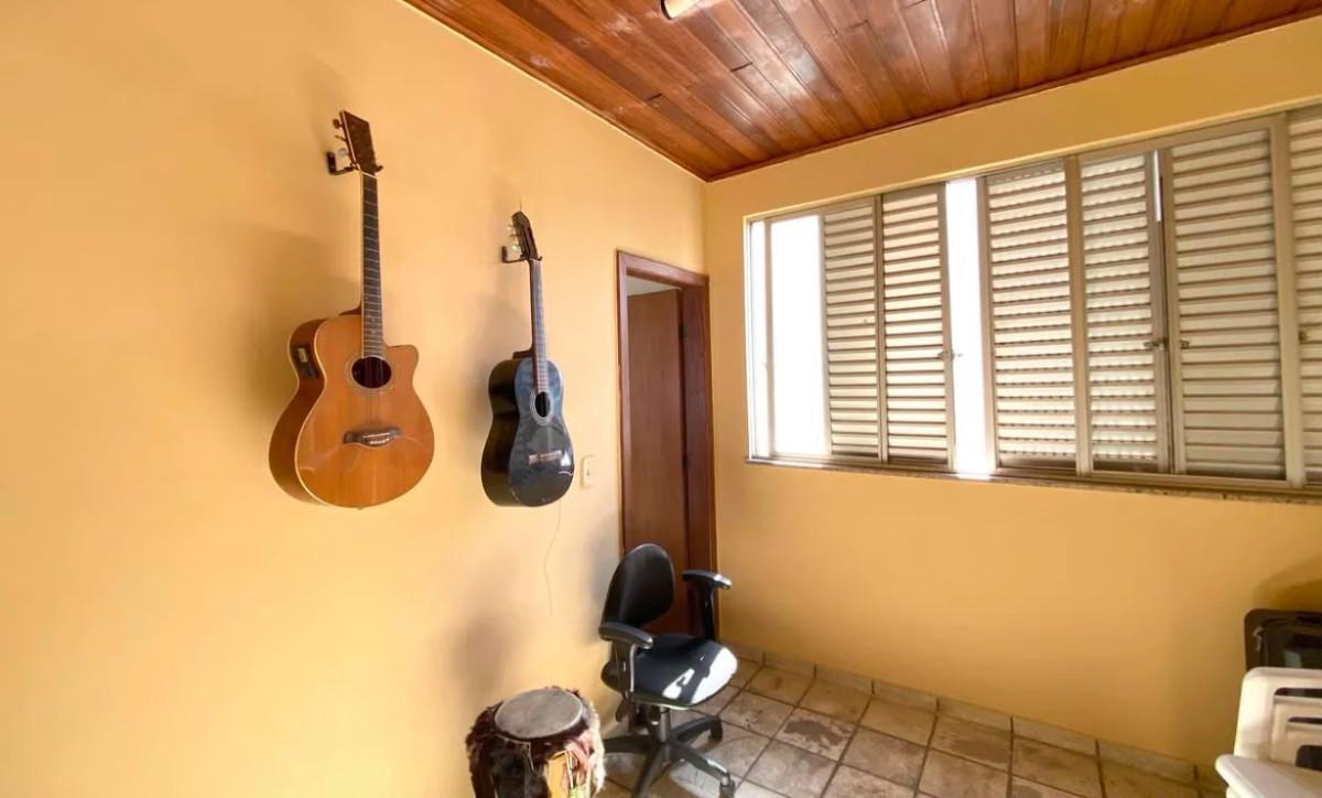 Cobertura, União, 6 Quartos, 2 Vagas, 1 Suíte