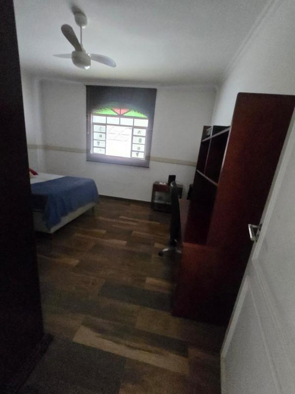 Casa, Europa, 3 Quartos, 4 Vagas, 2 Suítes