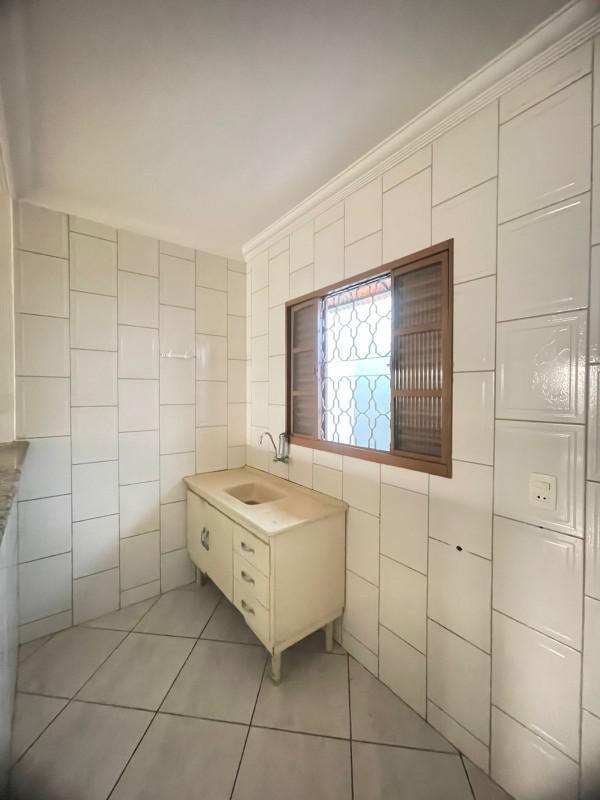 Casa, Sagrada Família, 1 Quarto, 0 Vaga