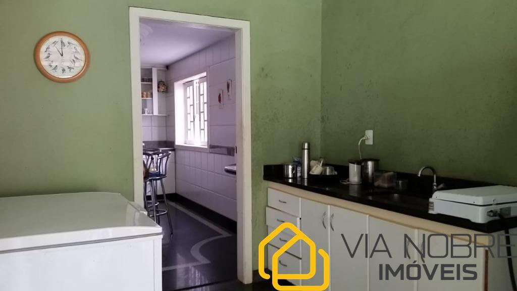 Casa, Estoril, 4 Quartos, 20 Vagas, 2 Suítes