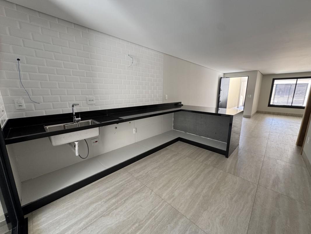 Casa, Jaraguá, 4 Quartos, 3 Vagas, 1 Suíte