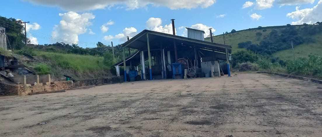 Fazenda, Zona Rural, 4 Quartos, 0 Vaga
