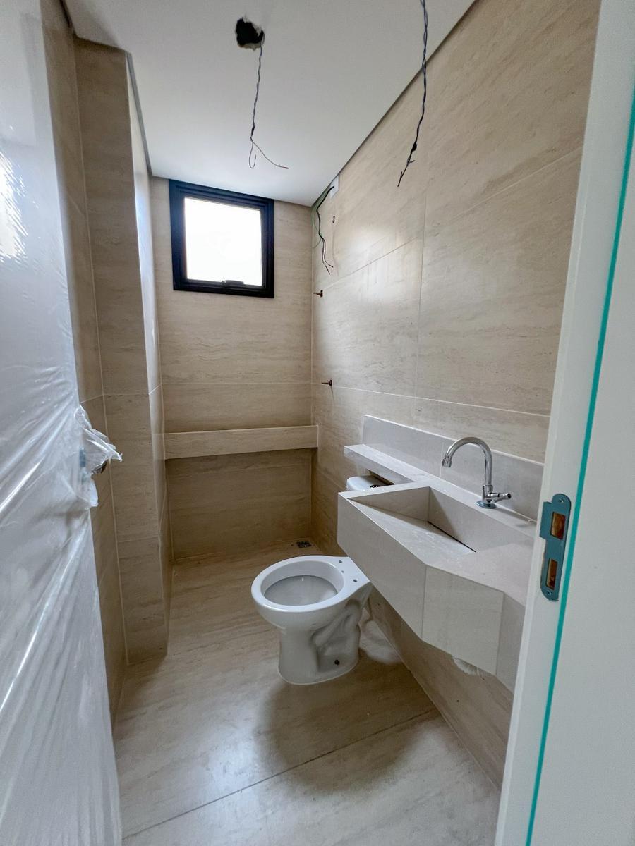 Apartamento, Santa Mônica, 2 Quartos, 1 Vaga, 1 Suíte