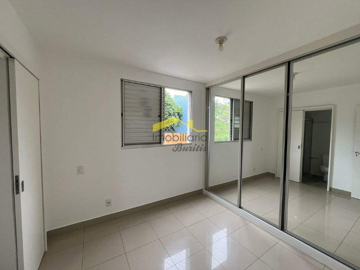 Apartamento, Estoril, 2 Quartos, 2 Vagas, 1 Suíte