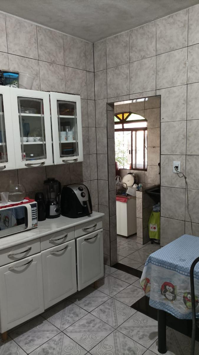 Casa, Petrovale, 3 Quartos, 4 Vagas