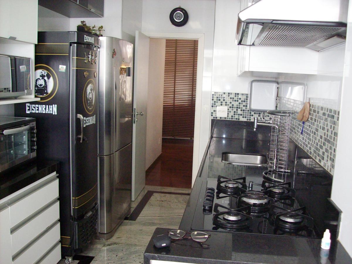 Apartamento, Funcionários, 4 Quartos, 3 Vagas, 1 Suíte
