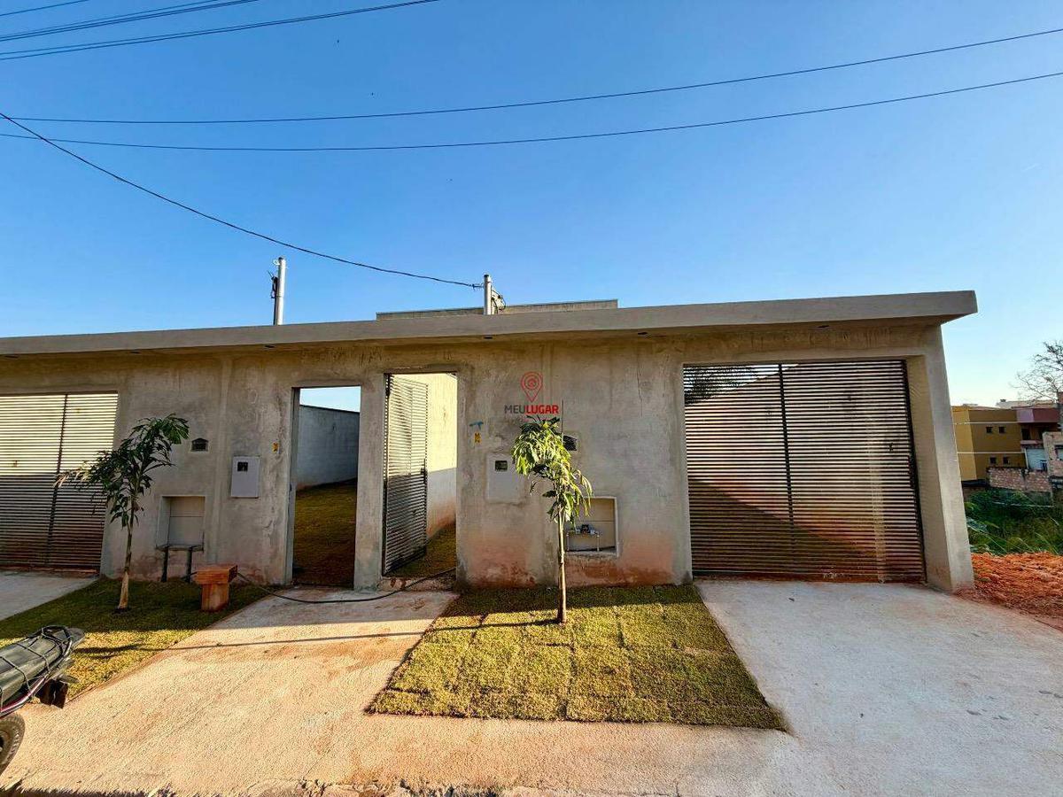 Casa, Masterville, 3 Quartos, 3 Vagas, 1 Suíte