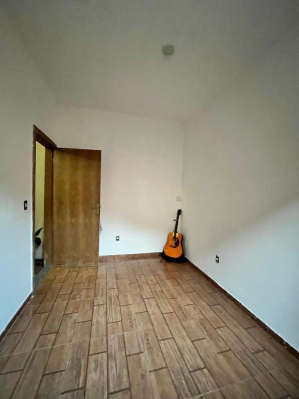 Casa, Castanheira (barreiro), 2 Quartos, 2 Vagas