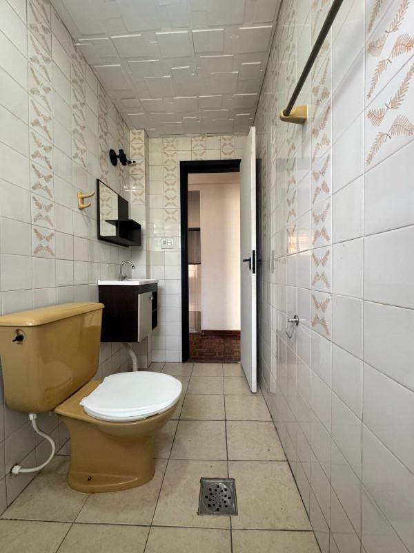 Apartamento, Sagrada Família, 2 Quartos, 1 Vaga, 1 Suíte