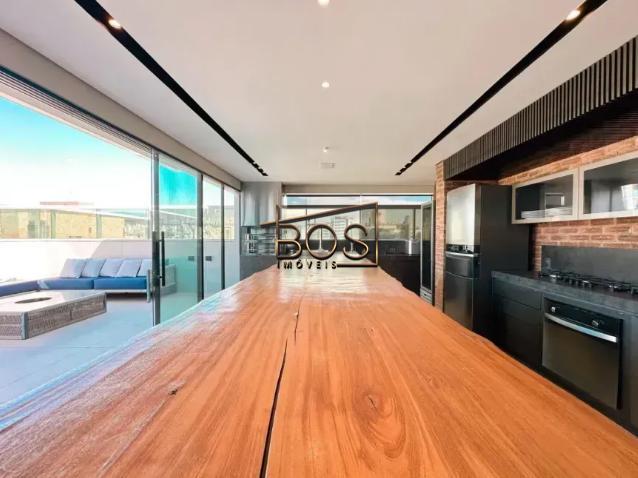 Cobertura, Centro, 3 Quartos, 4 Vagas, 2 Suítes