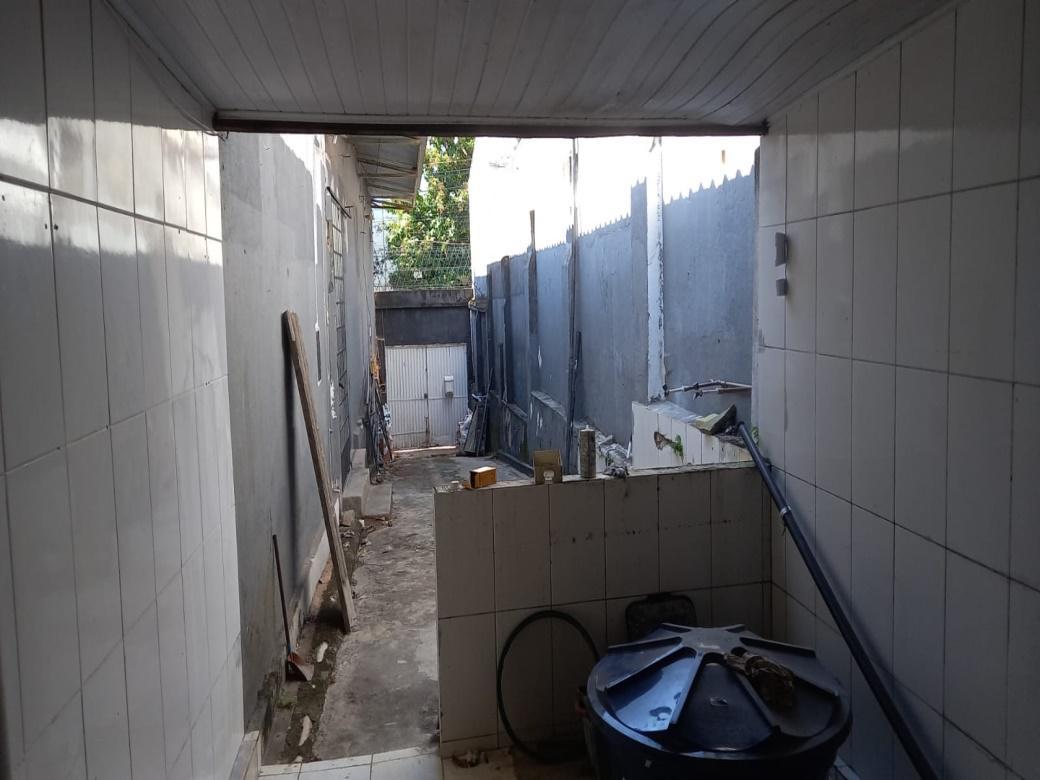 Loja, Floresta, 3 Vagas
